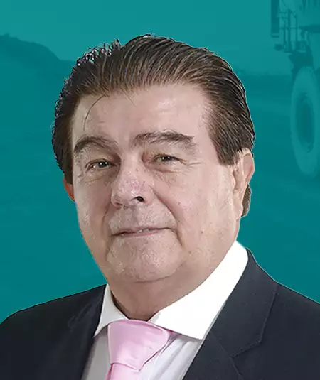 Dr. Ricardo Cayo