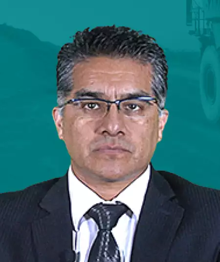 Mg. Horacio Reeves